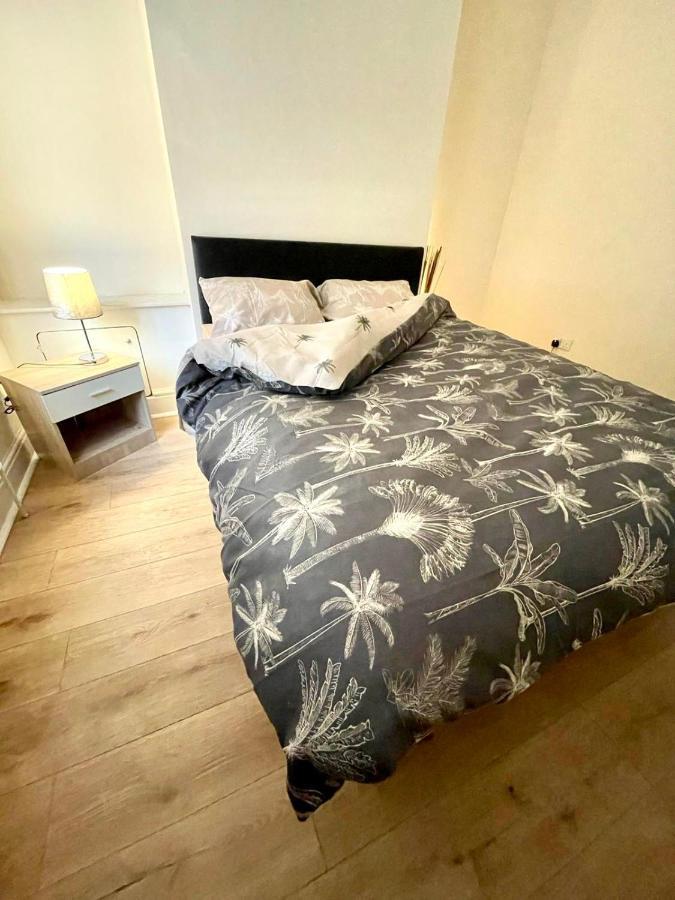 Relax Dotcom Apartment แมนเชสเตอร์ ภายนอก รูปภาพ