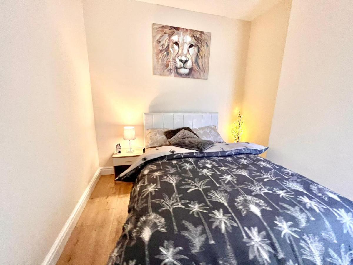 Relax Dotcom Apartment แมนเชสเตอร์ ภายนอก รูปภาพ